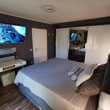 Apartman Lejla Lägenhet *