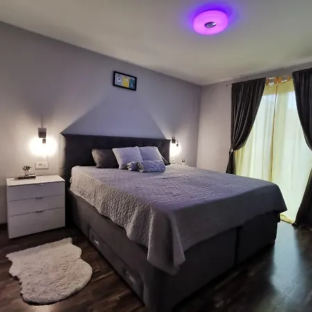 Apartman Lejla Lägenhet